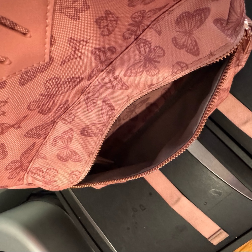 Pink Butterfly Backpack - Picture 2 of 7